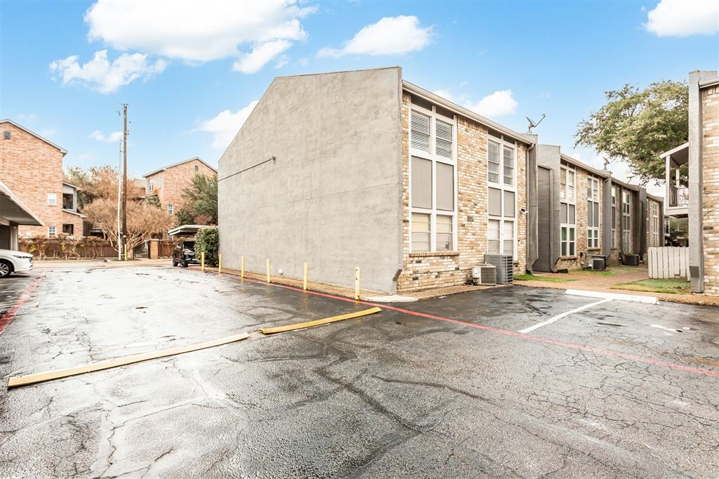 6061 Milton Street, #231, Dallas, TX 75206