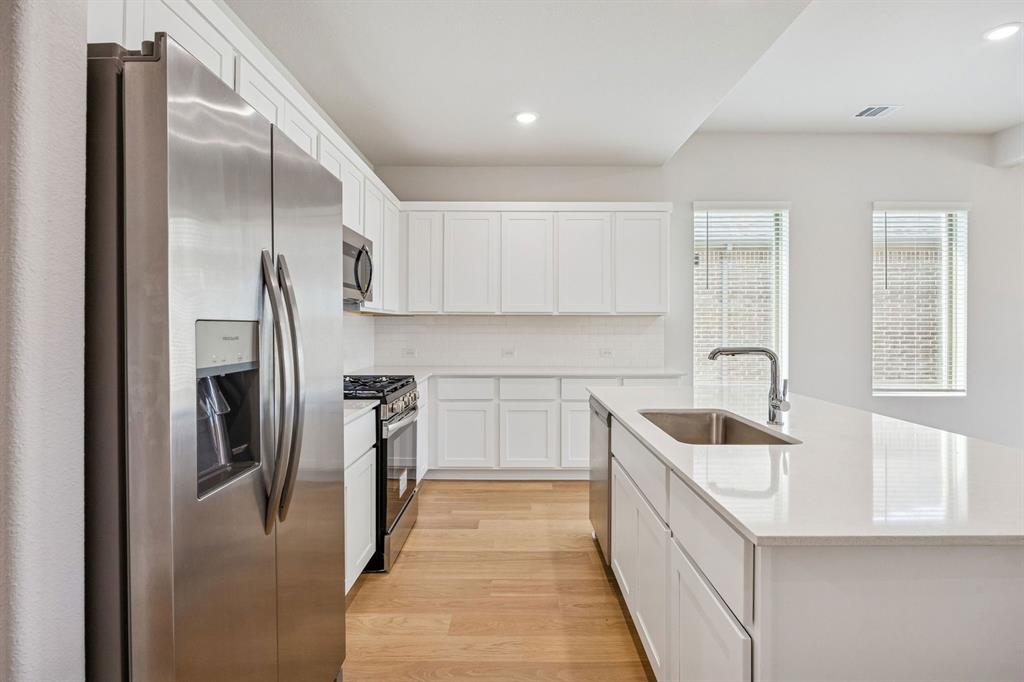 Kitchen in the Stanley II home plan – REPRESENTATIVE PHOTO Kitchen in the Stanley II home plan – REPRESENTATIVE PHOTO