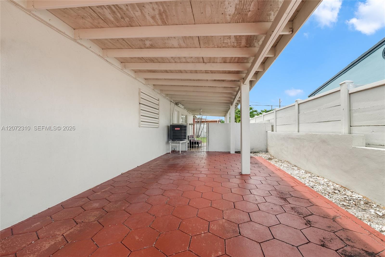 Carport