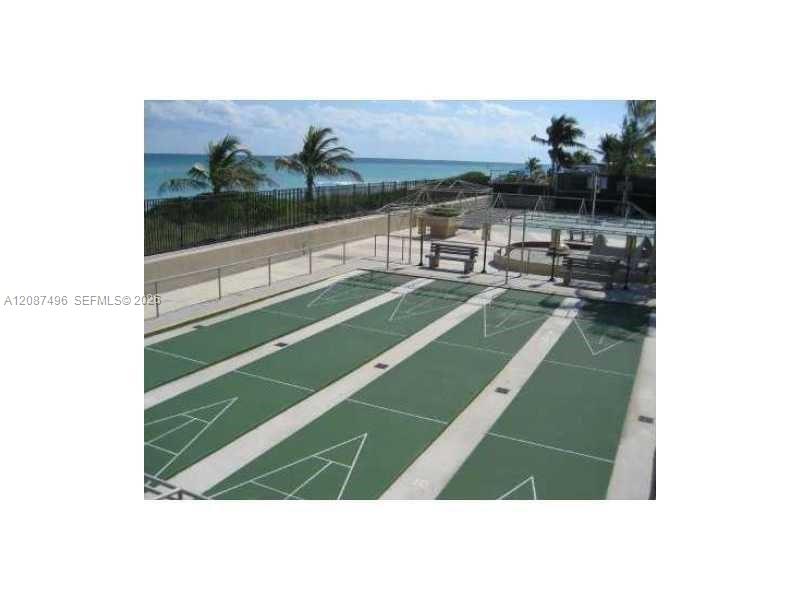 shuffleboard