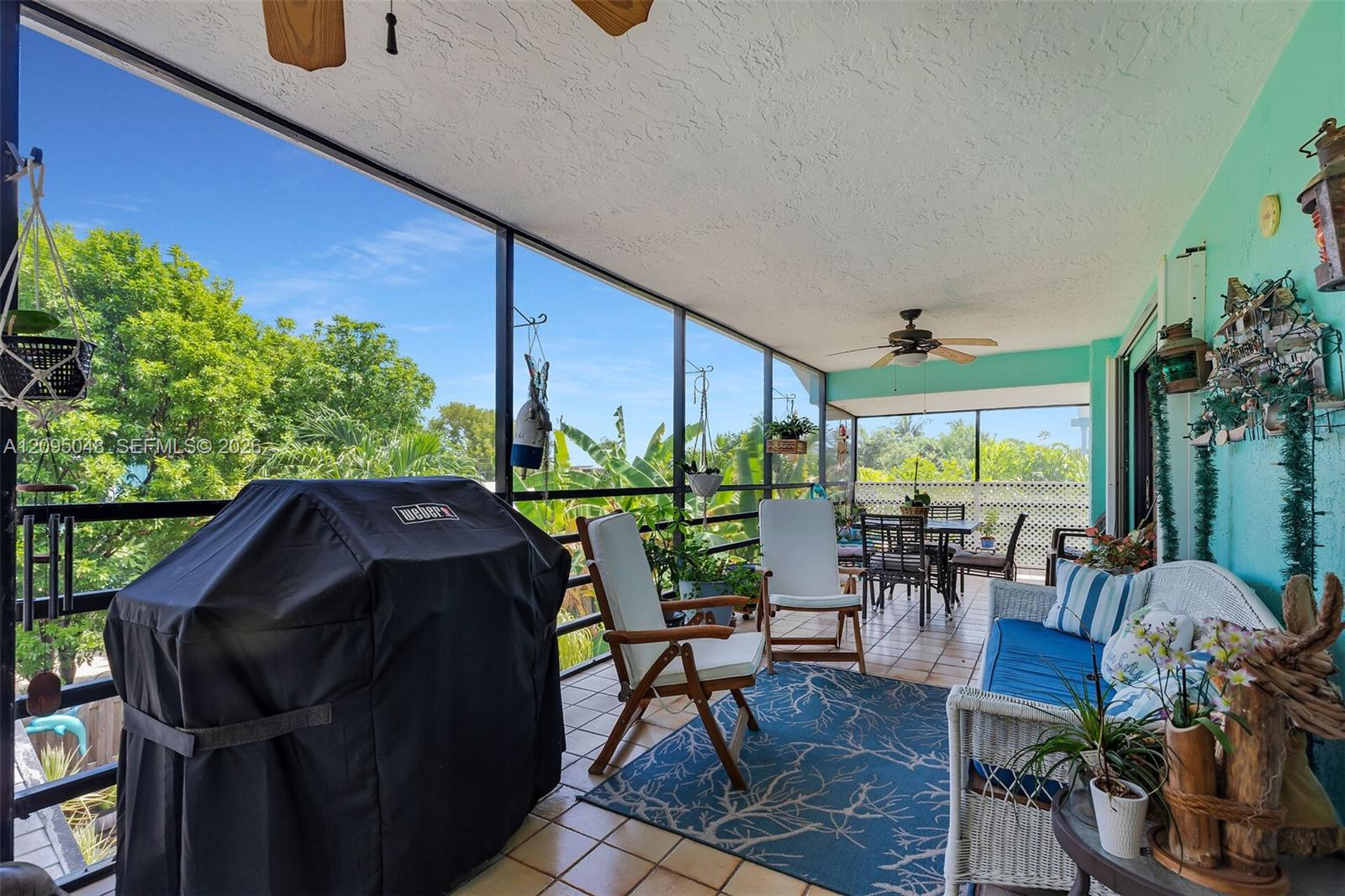Screened Back Balcony Up - WOW Big