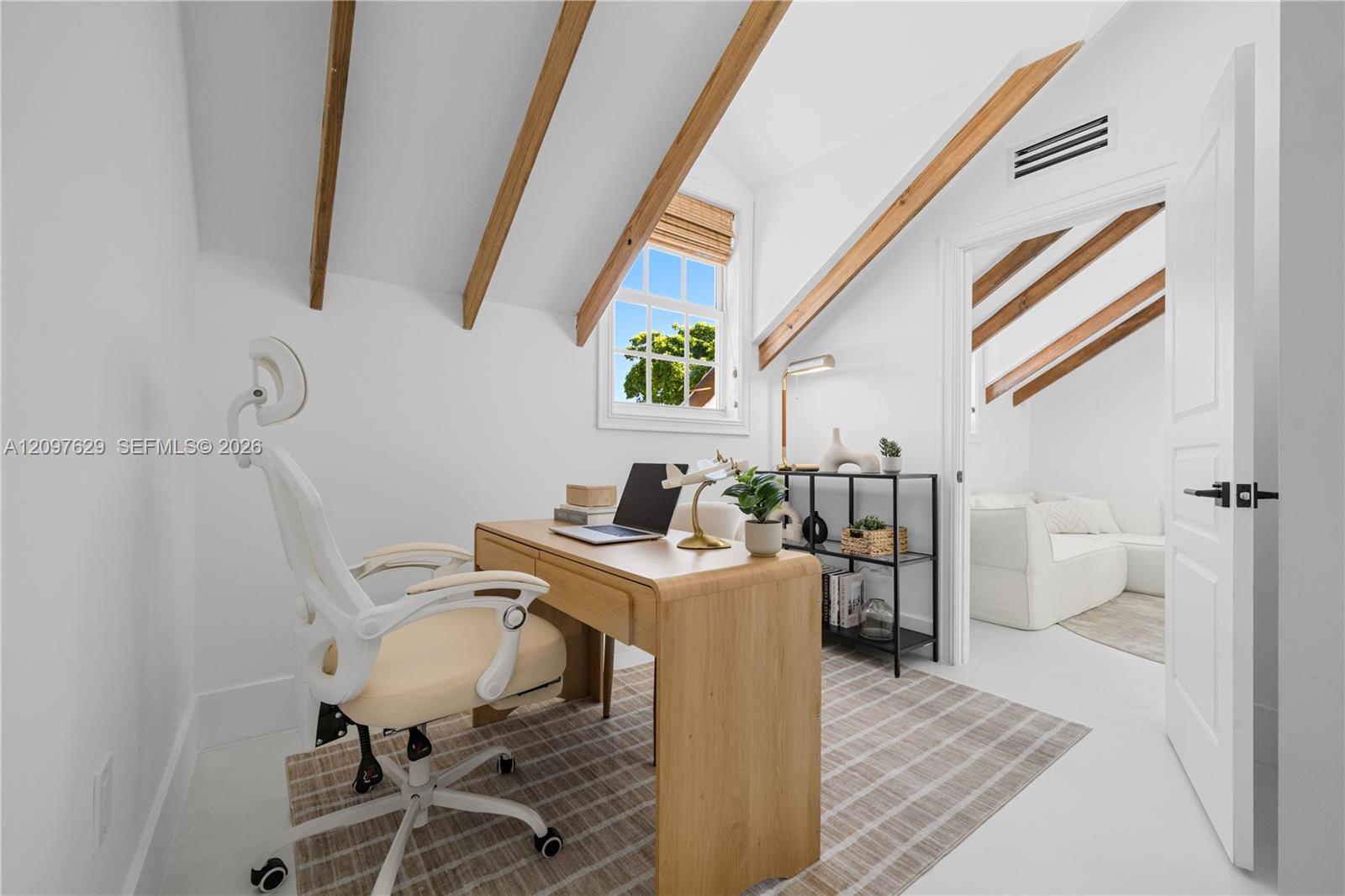 Office Space/Den