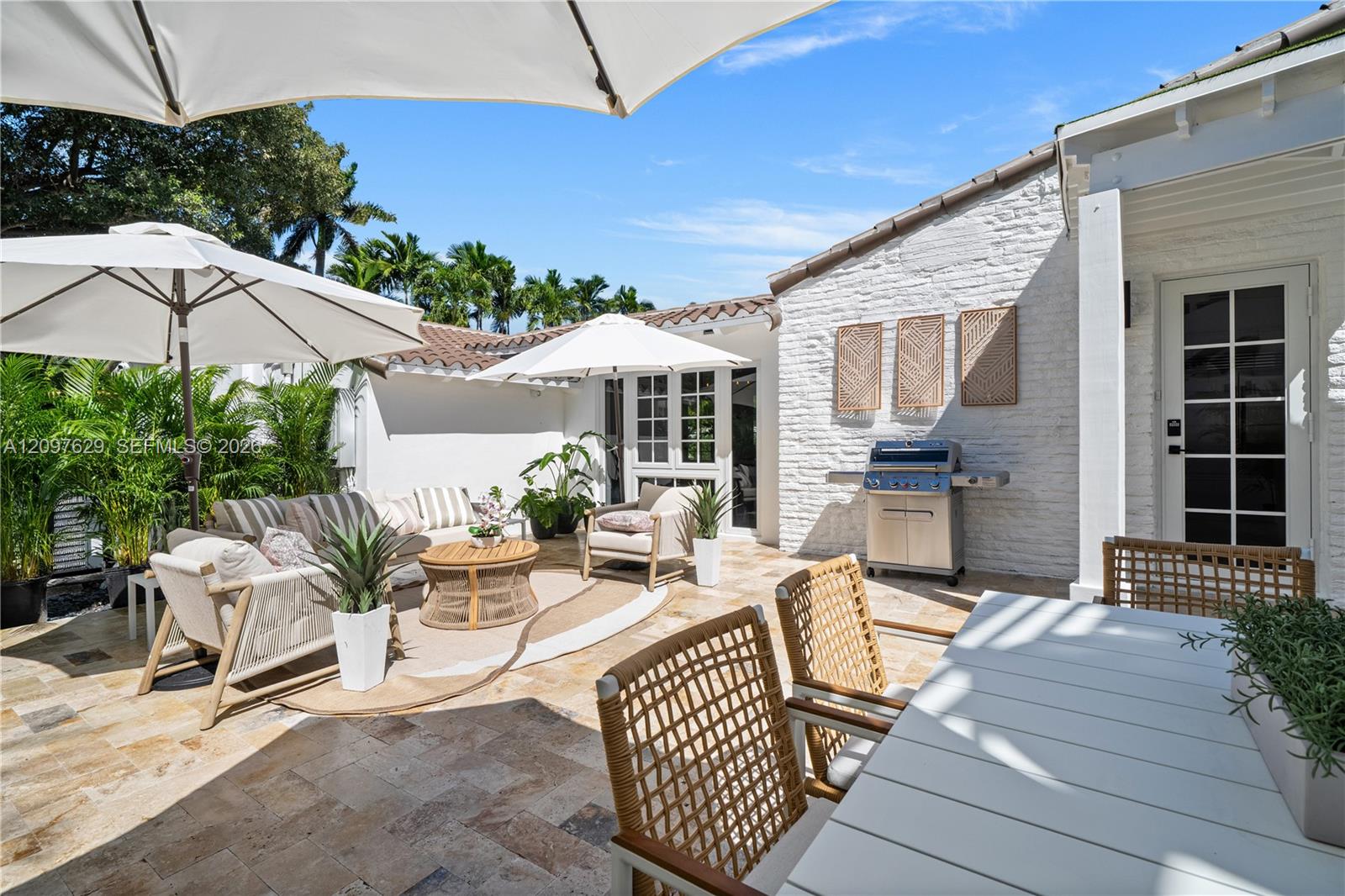 Bbq patio