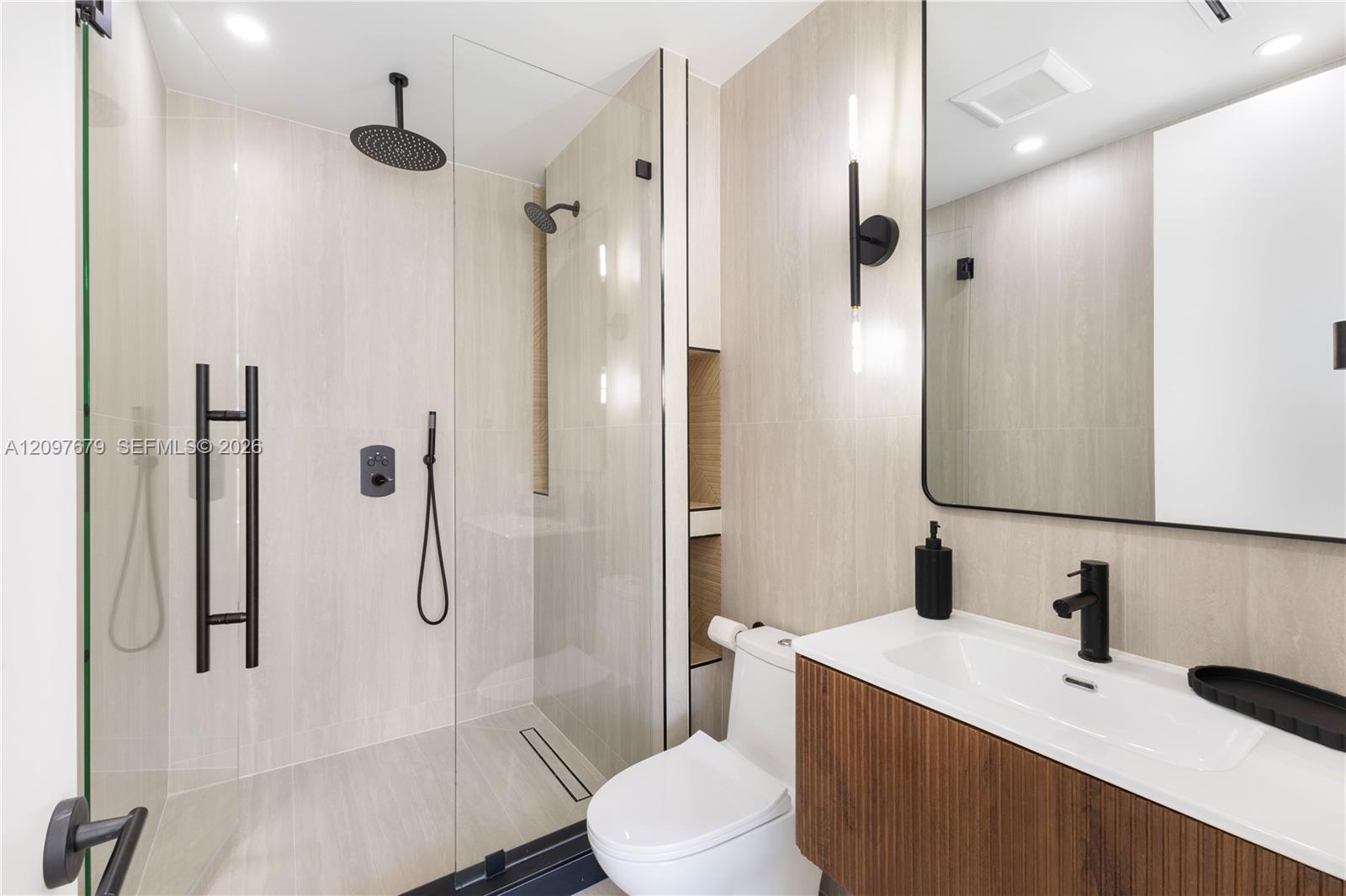 second bedroom ensuite