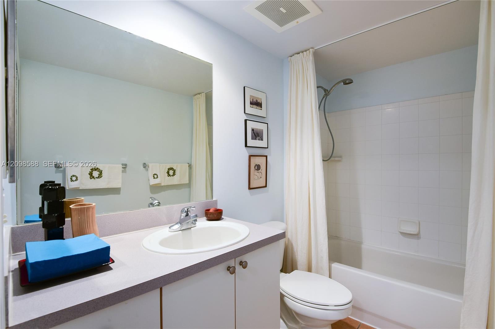 Second bathroom