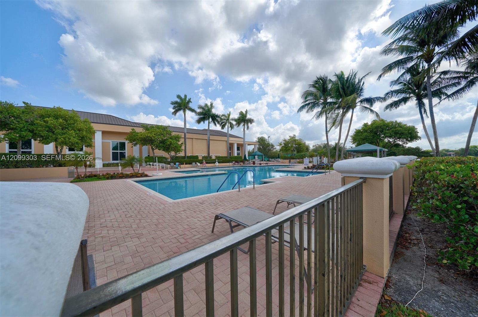 Kings Point Pool Area