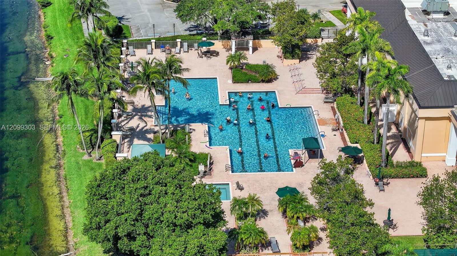 Kings Point Pool Area