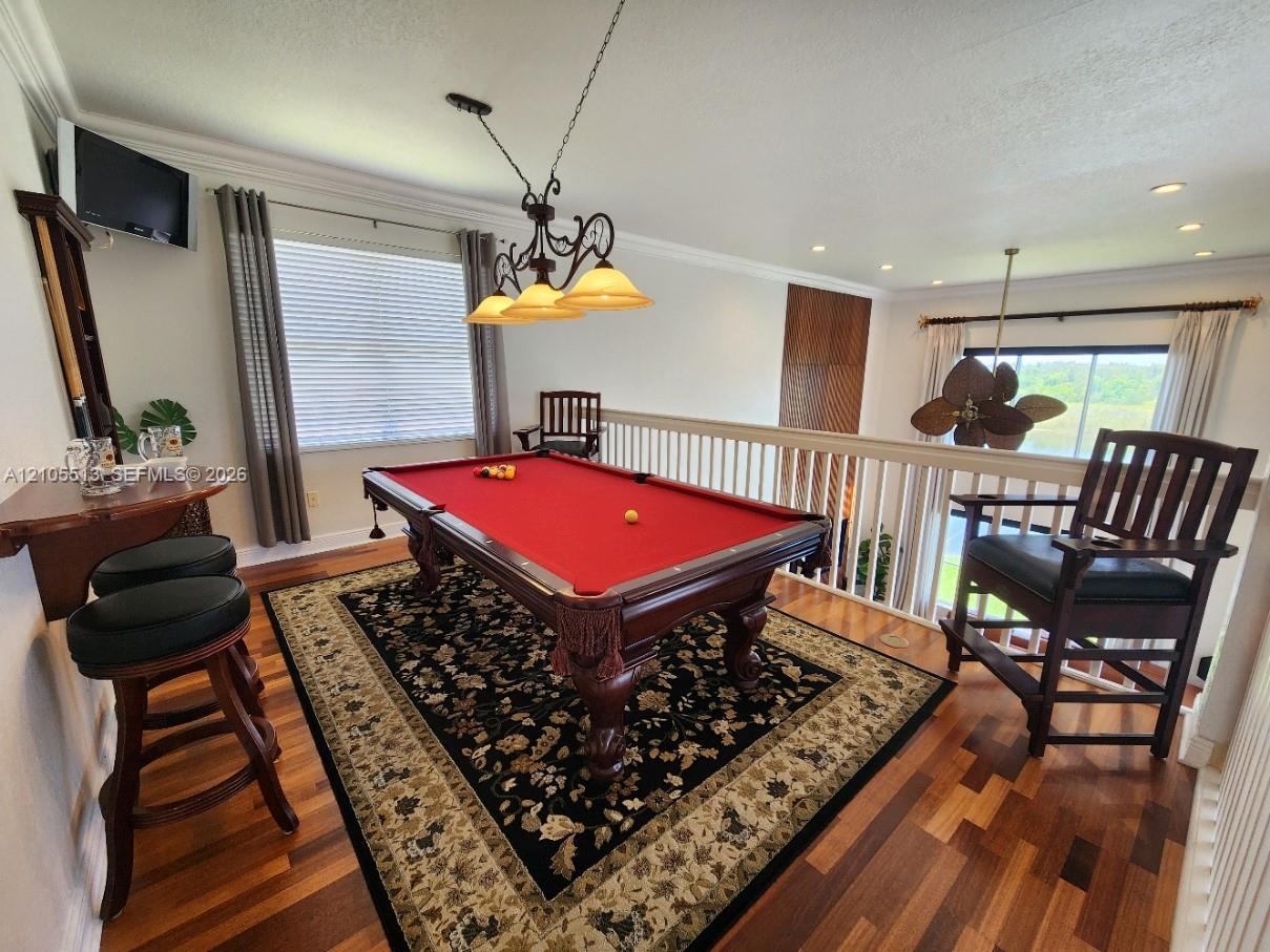 2nd Floor Loft/Game Room w/Billiard Set that conveys with sale