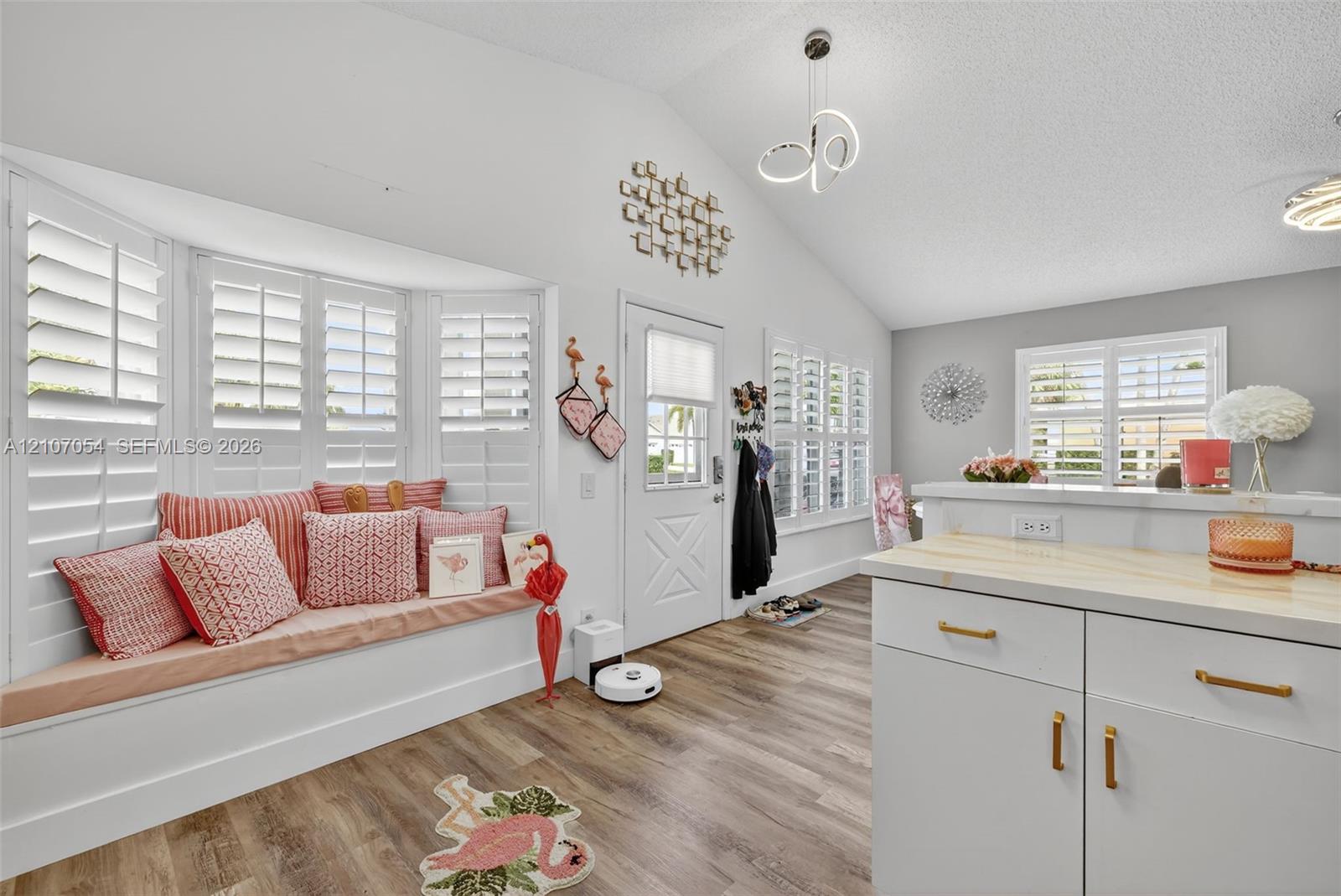 Bay window and entryway