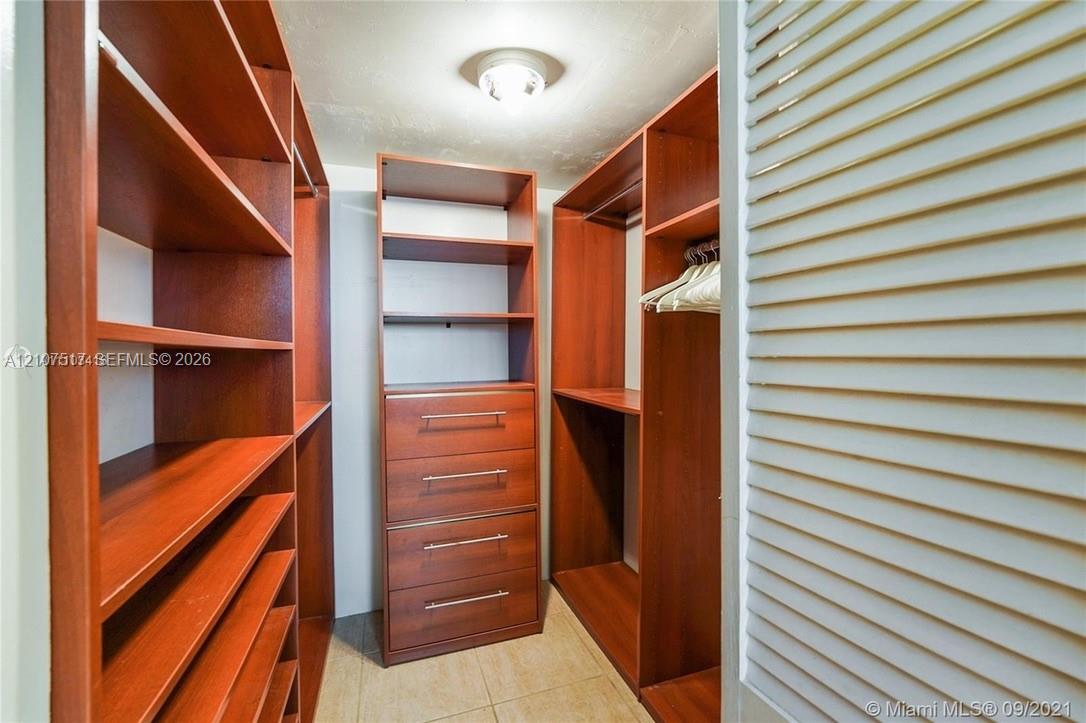 Master closet with custom builtins