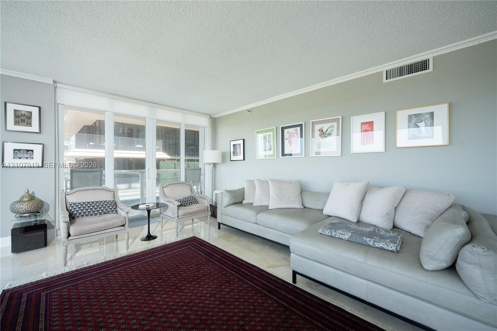 (will be rented without furniture)