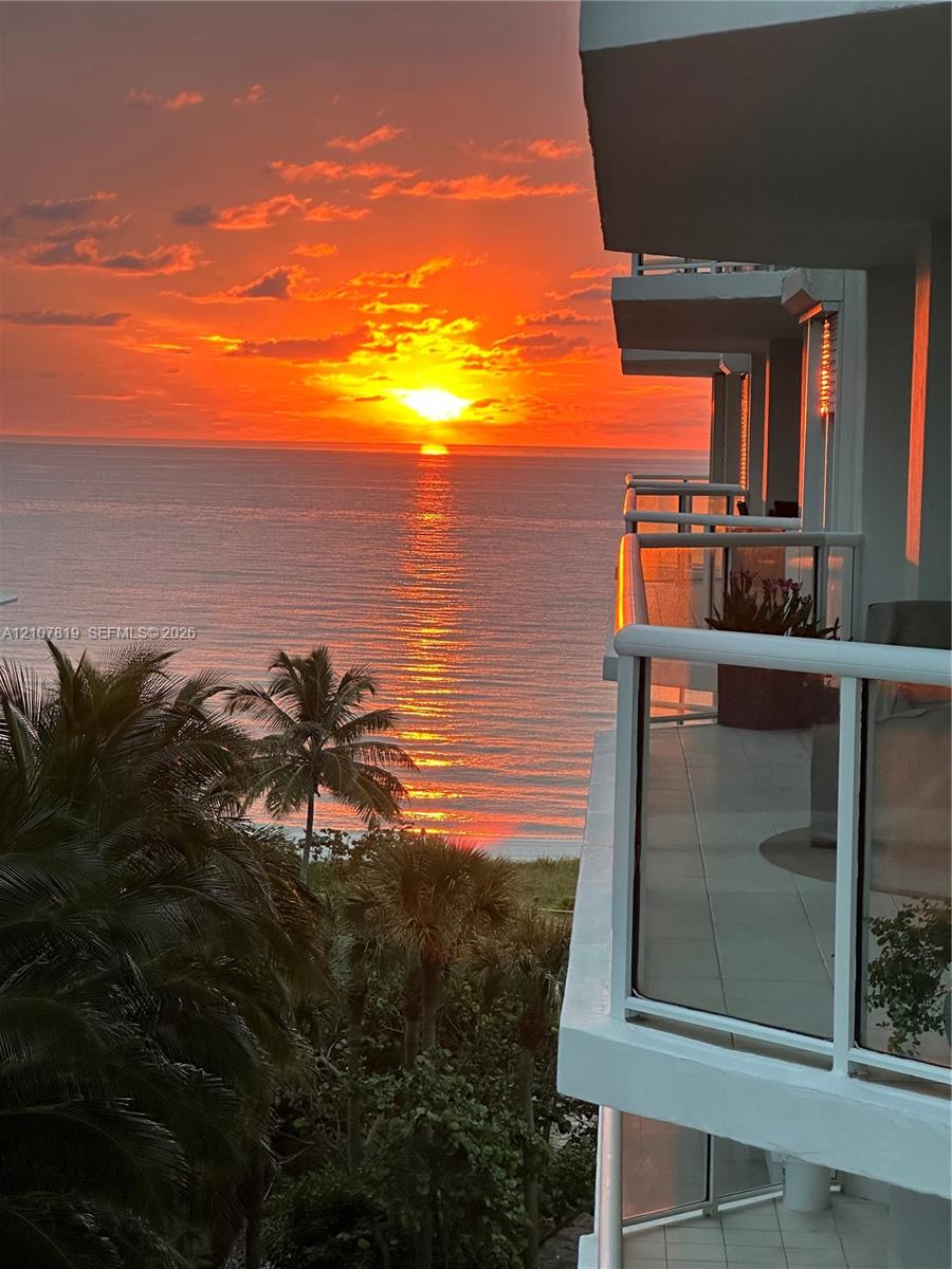 Sunrise and Ocean view from your balcony Sunrise and Ocean view from your balcony