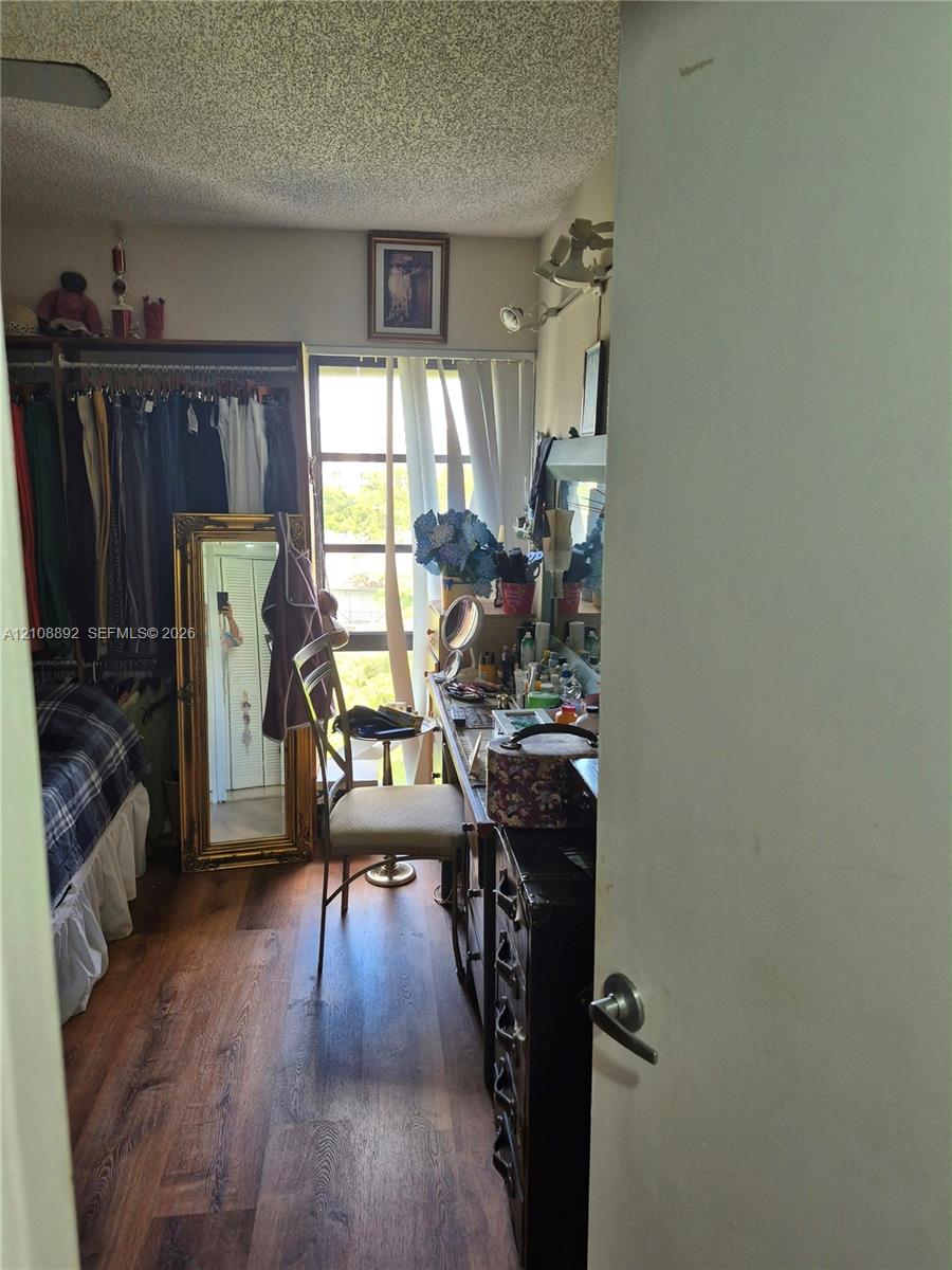 Photo 35