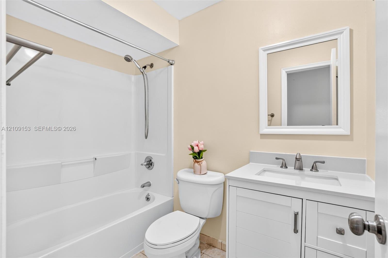 2nd Bathroom