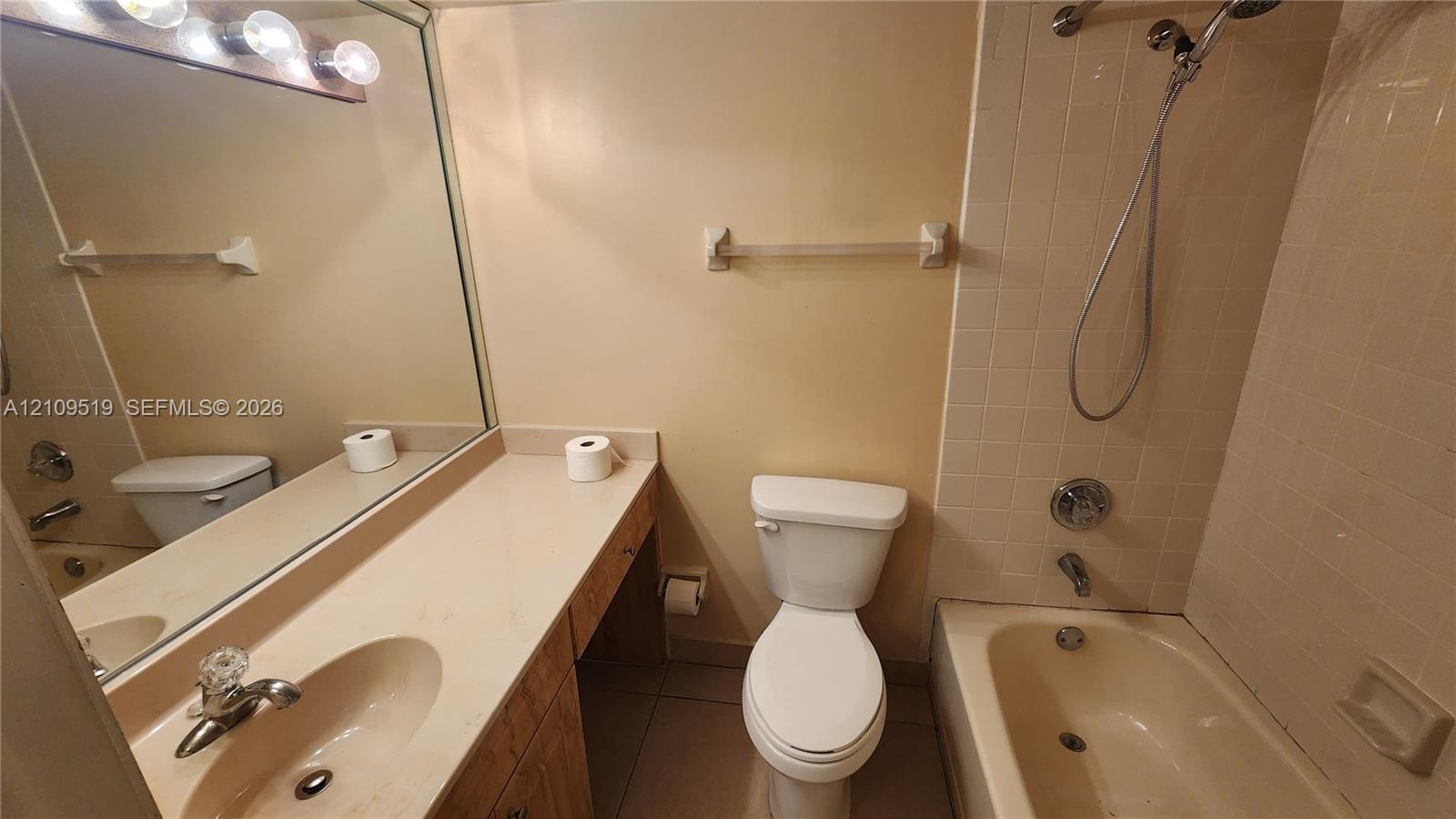 Second bathroom in hallway