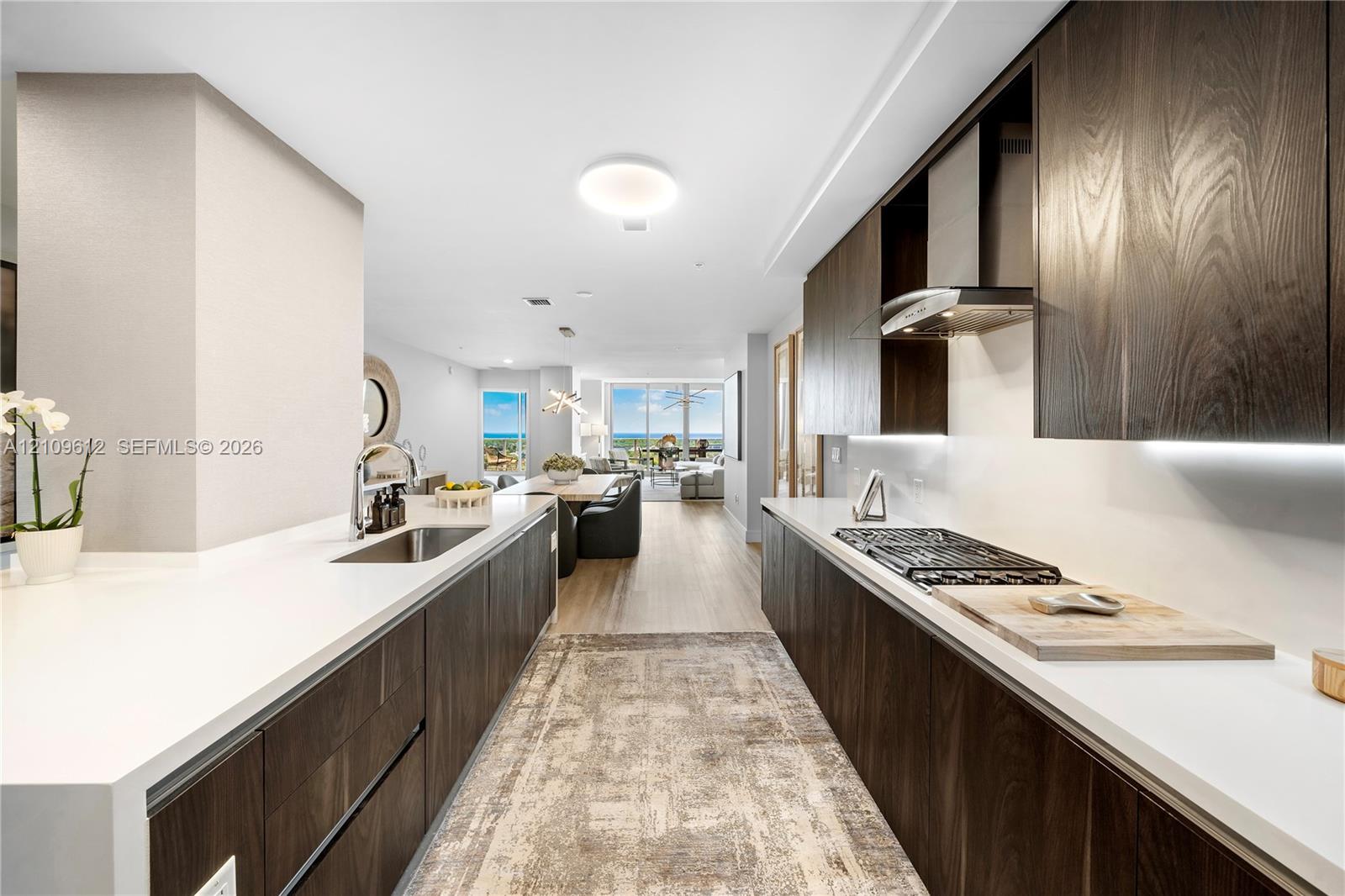 Italian Cabinets, Sub-Zero & Wolf Appliances, Including Gas Cooktop Italian Cabinets, Sub-Zero & Wolf Appliances, Including Gas Cooktop