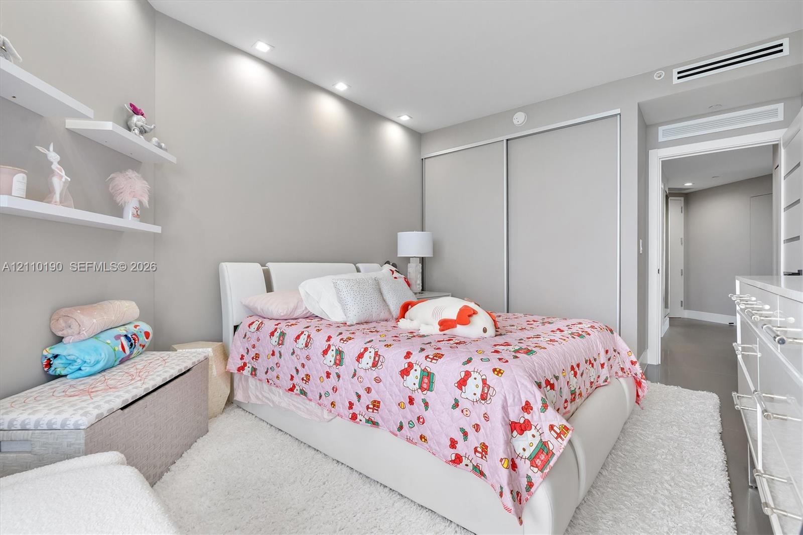 2nd Bedroom
