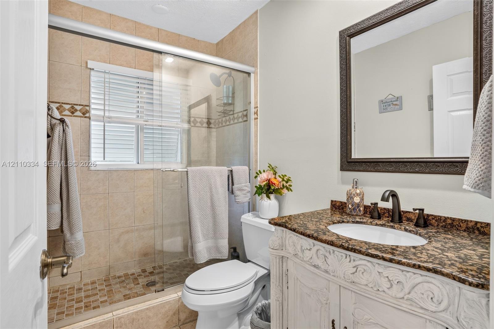 2nd Bathroom