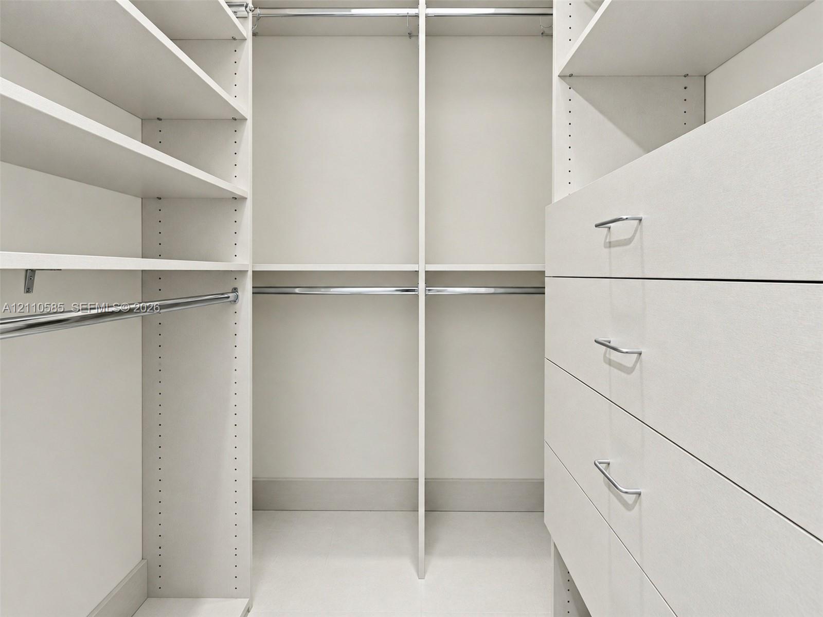 Main Bedroom walking closet #1