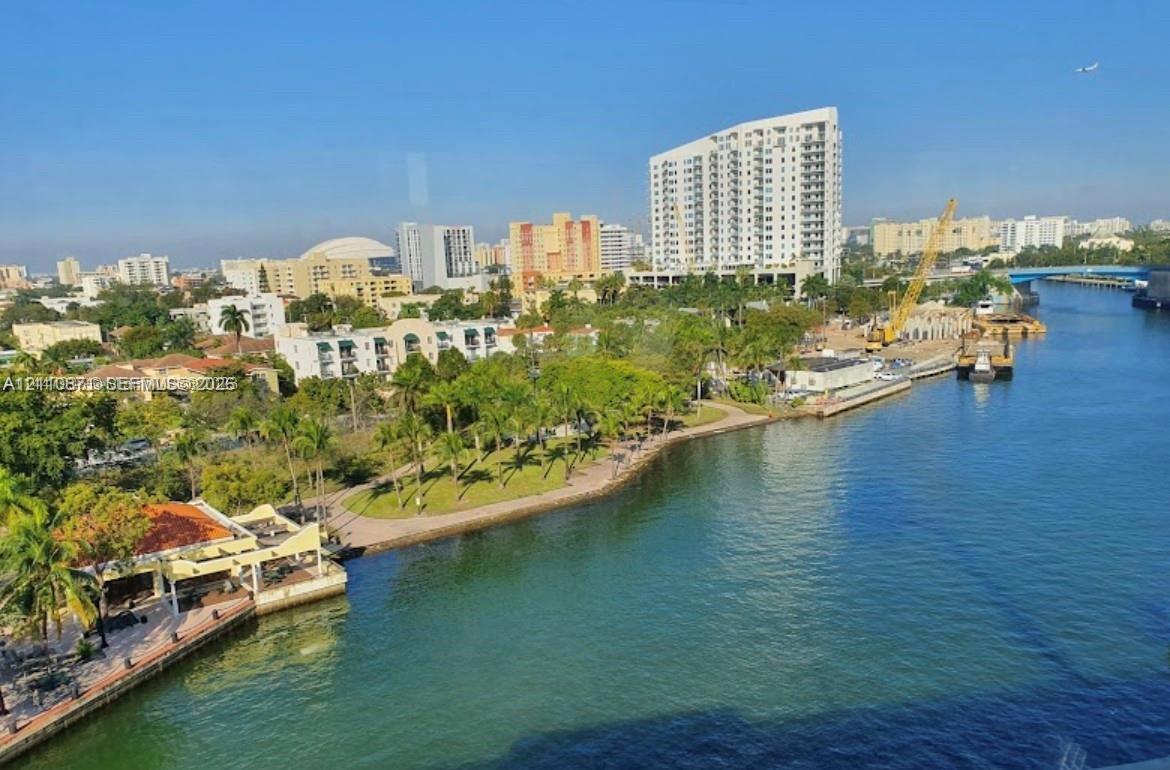 Miami River - Across the street Miami River - Across the street