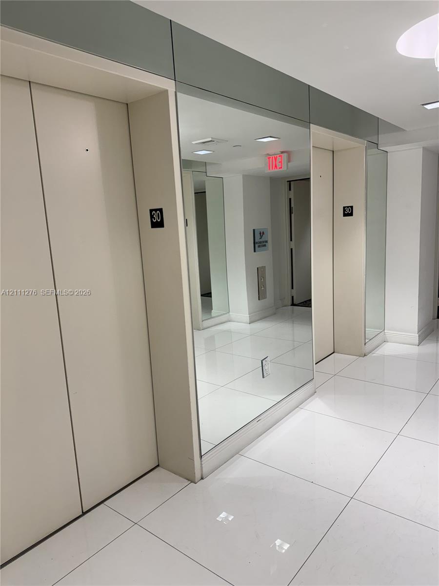 Elevator to the 30th floor