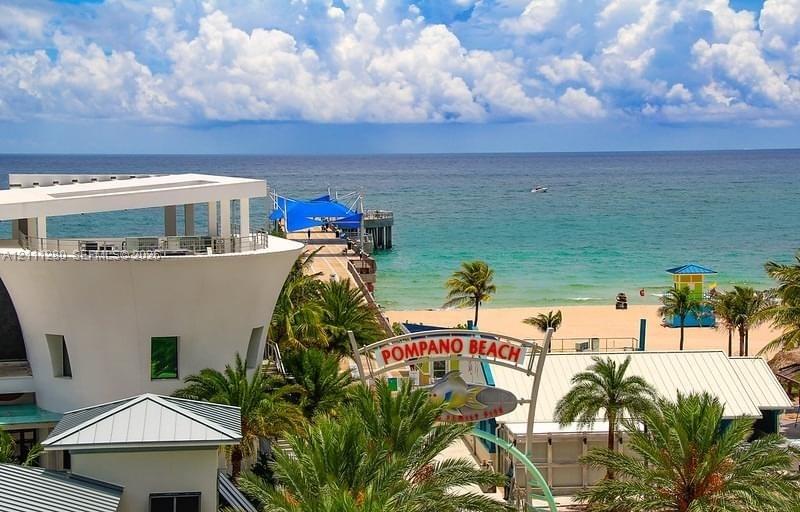 new fishing pier and restaurants