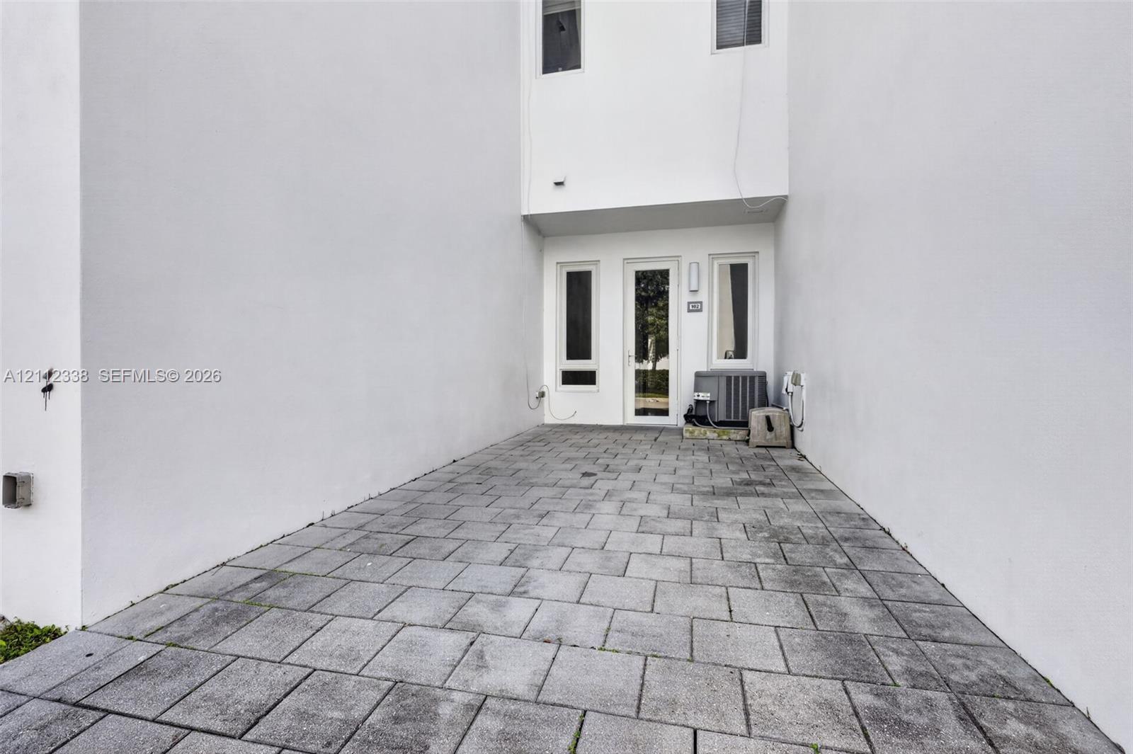 Photo 30
