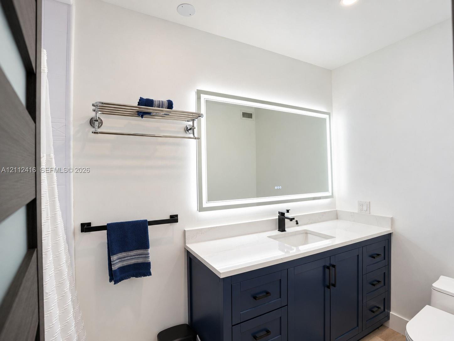 Fully Updated Bathroom Fully Updated Bathroom