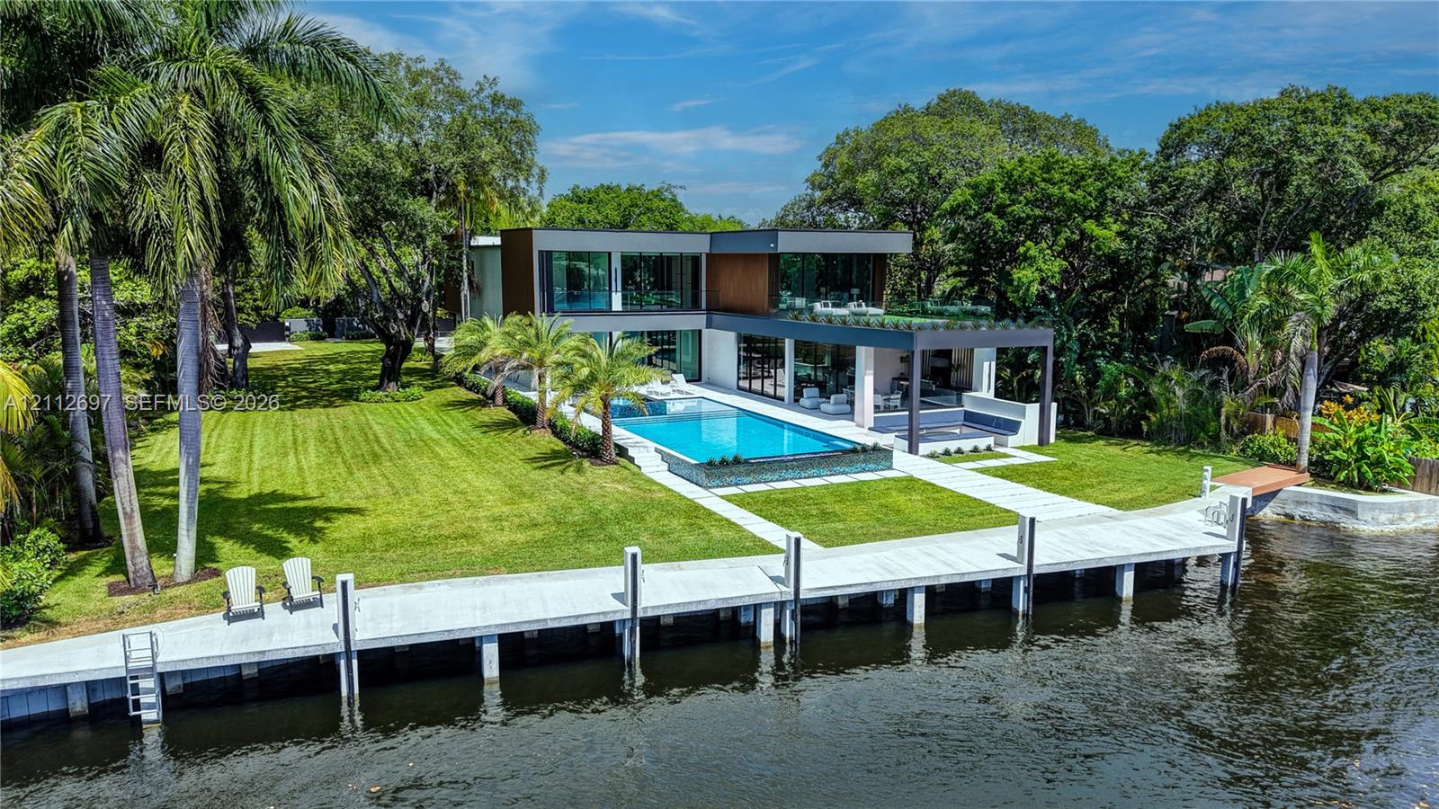 Disclaimer: Original photos have been AI-enhanced to illustrate the property's potential appearance. Images are for visualization purposes only and may not reflect actual conditions.