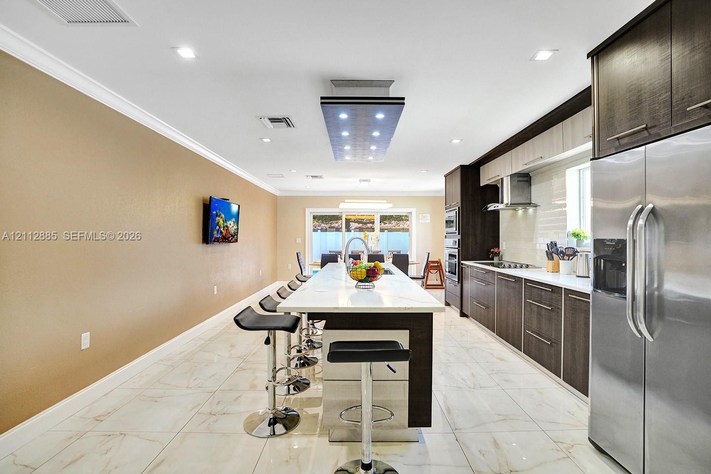 Open Kitchen