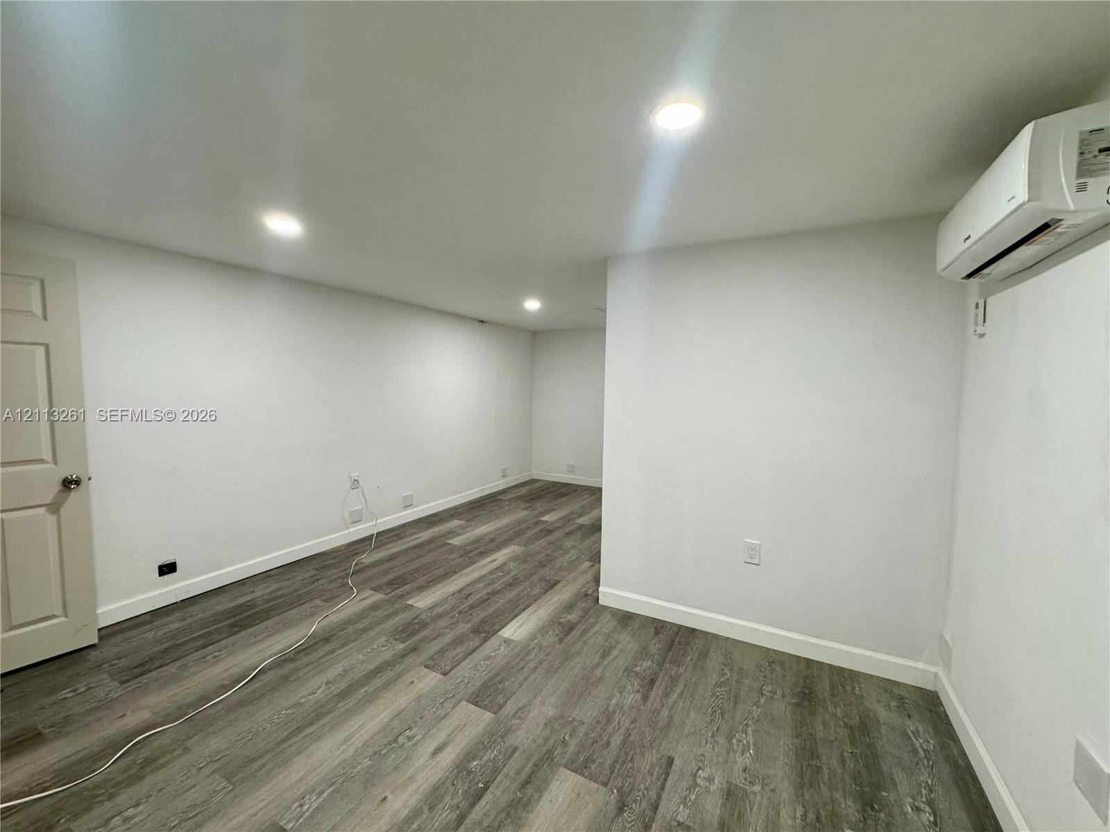 Bonus Bedroom in the upstairs section of garage. Bonus Bedroom in the upstairs section of garage.