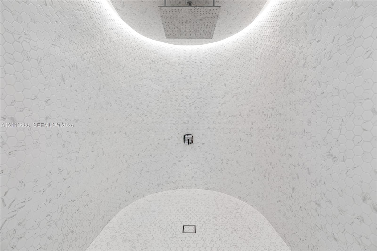 Zen Suite - Rain Shower - Spa