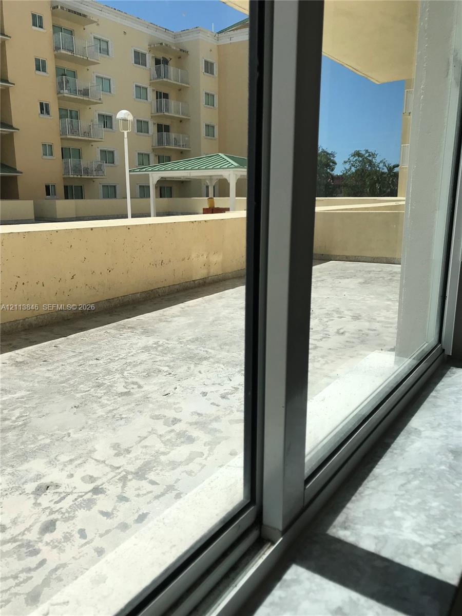 Outside Patio (Association in the process of re-tiling)