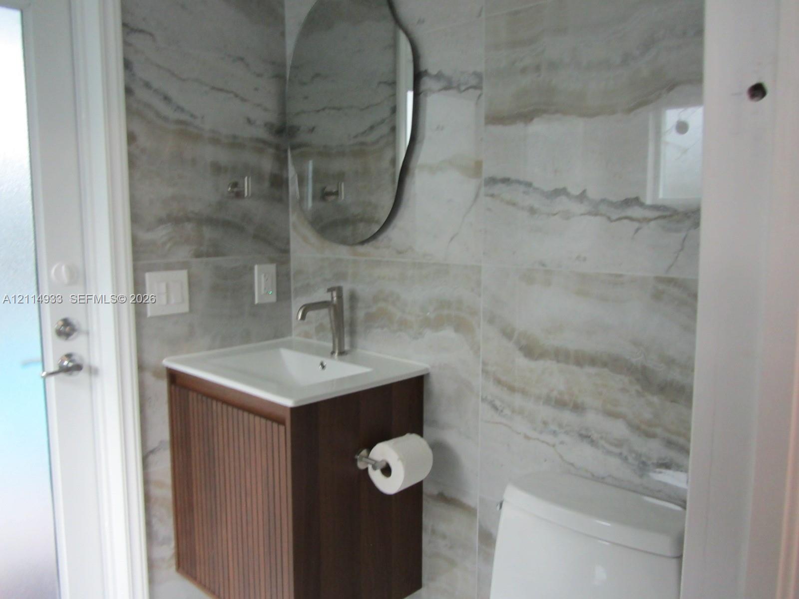 cabana bathroom.