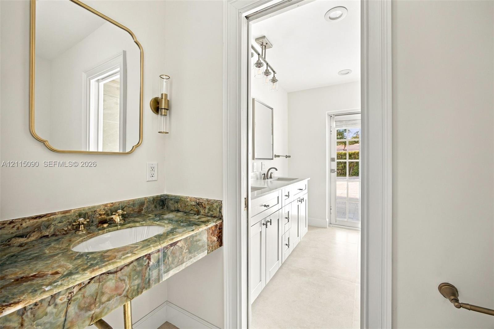 Powder Room (Half Bathroom)