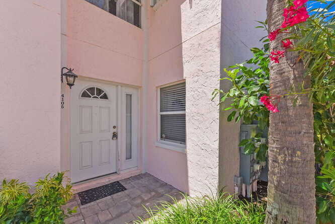 4105 Fairway Dr N Jupiter FL-small-003-0 4105 Fairway Dr N Jupiter FL-small-003-0