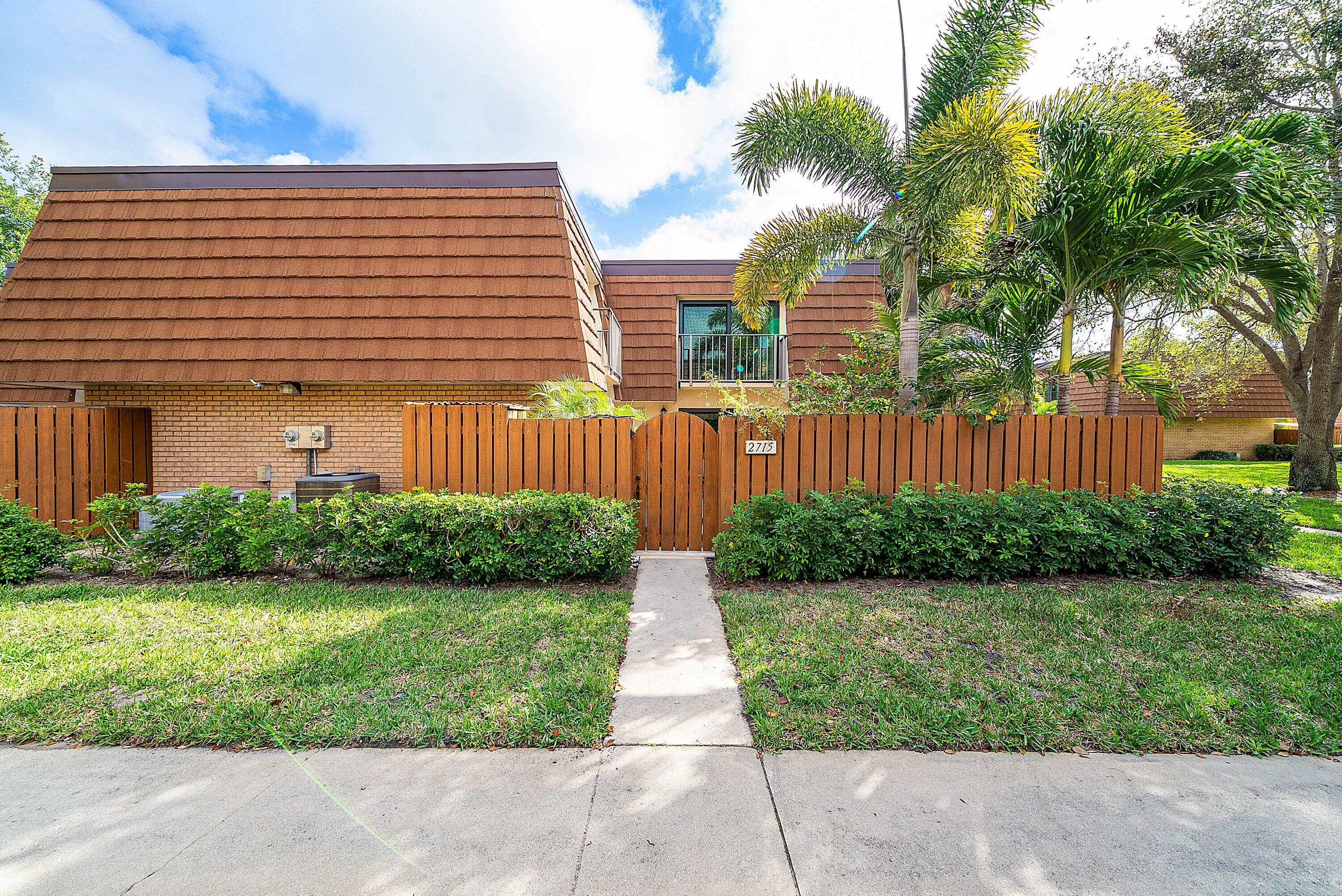 003-271527thCourt-Jupiter-FL-33477-SMALL