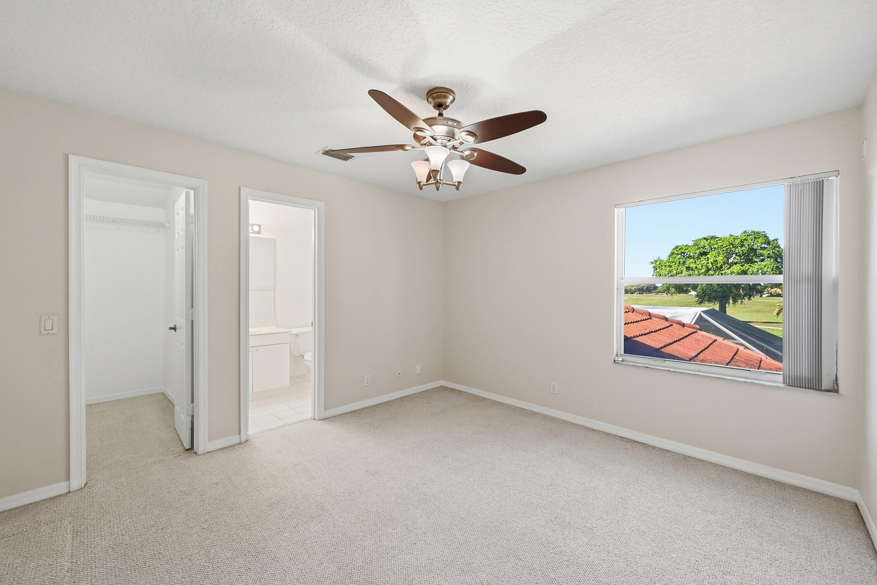 Bedroom #3 Ensuite 2nd FLOOR