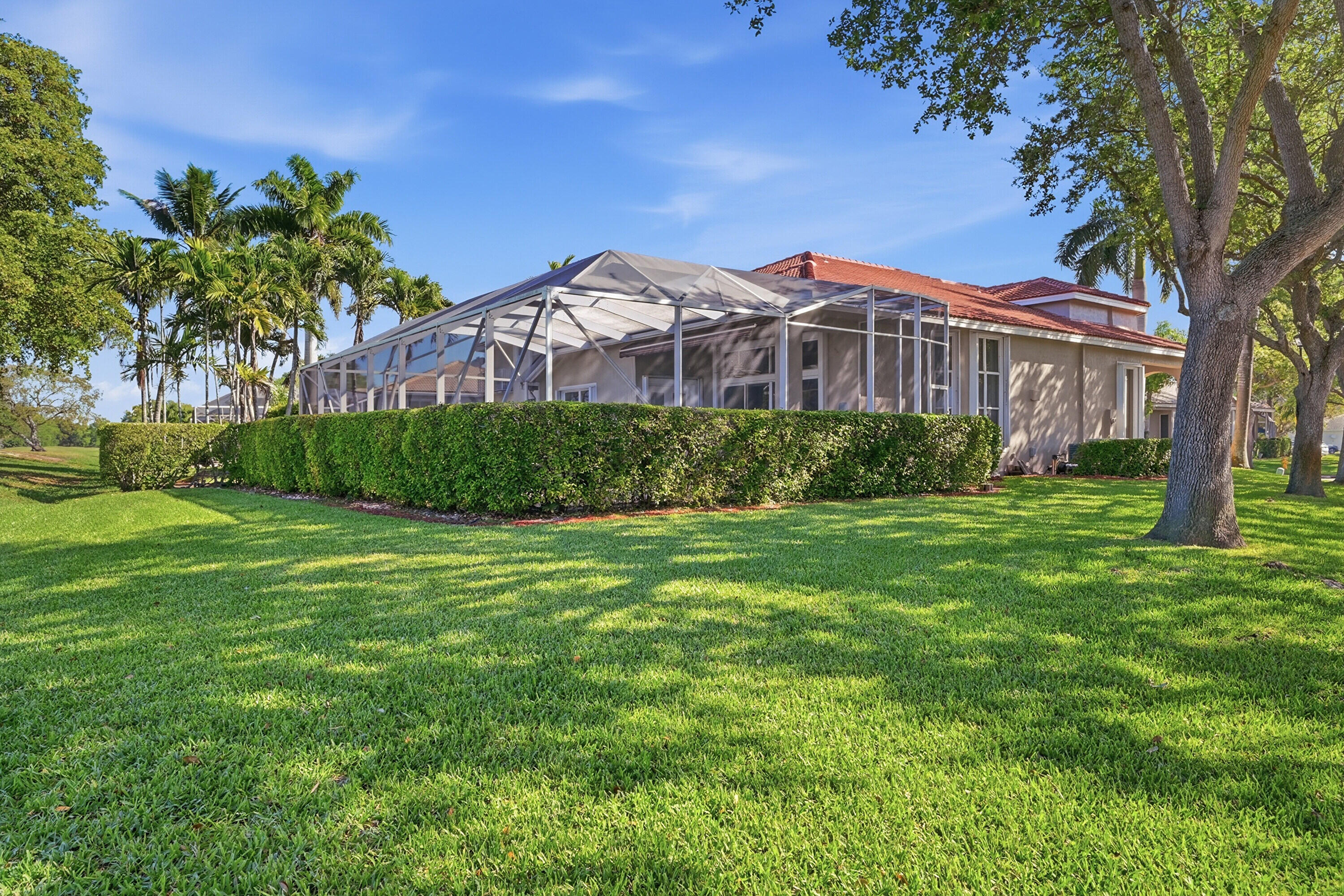 OVER-SIZED LOT WITH POOL & GOLF VIEWS