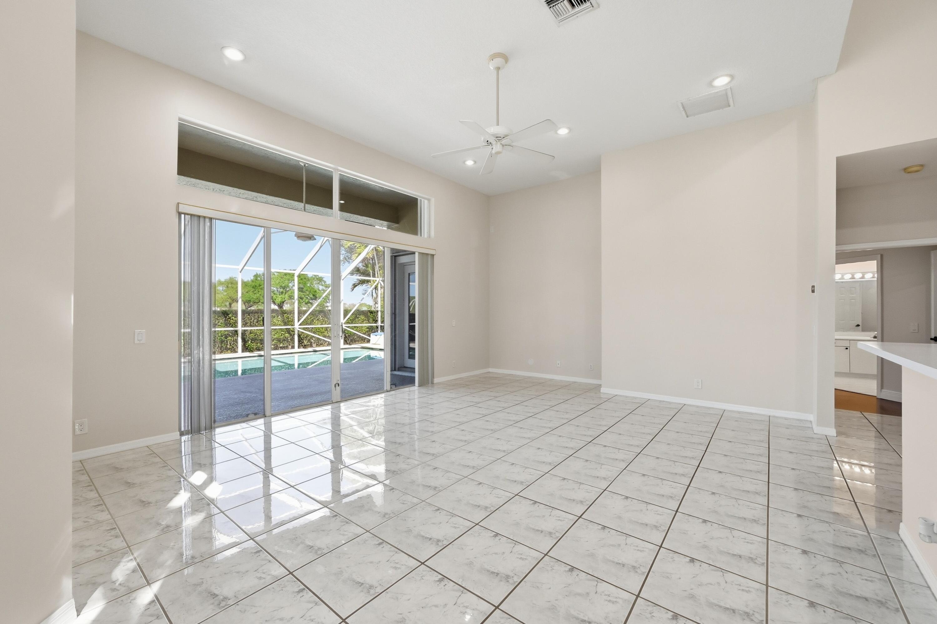 Family Room with 12' 4" ceiling