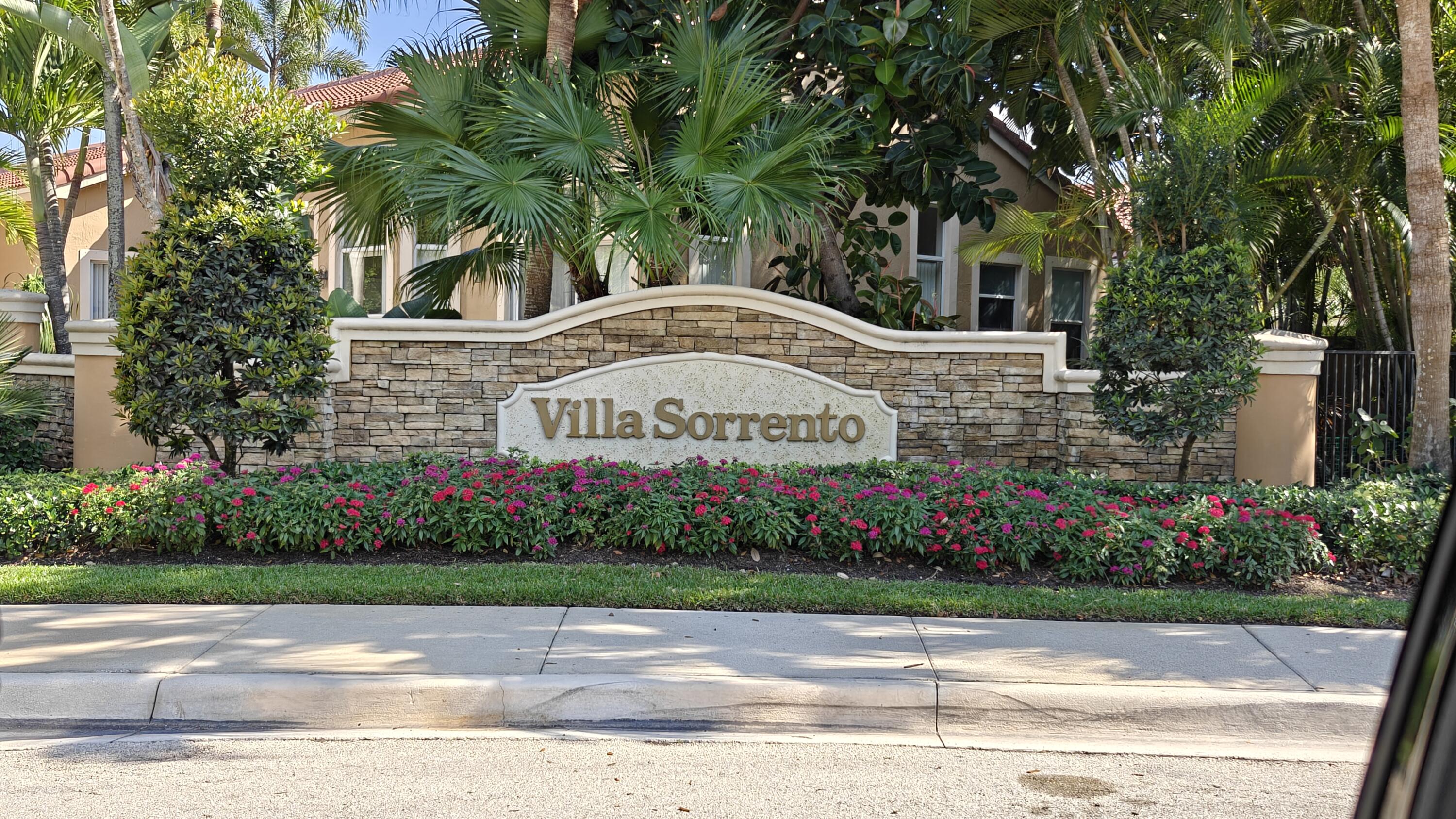 Villa Sorrento (within Heron Bay) entrance