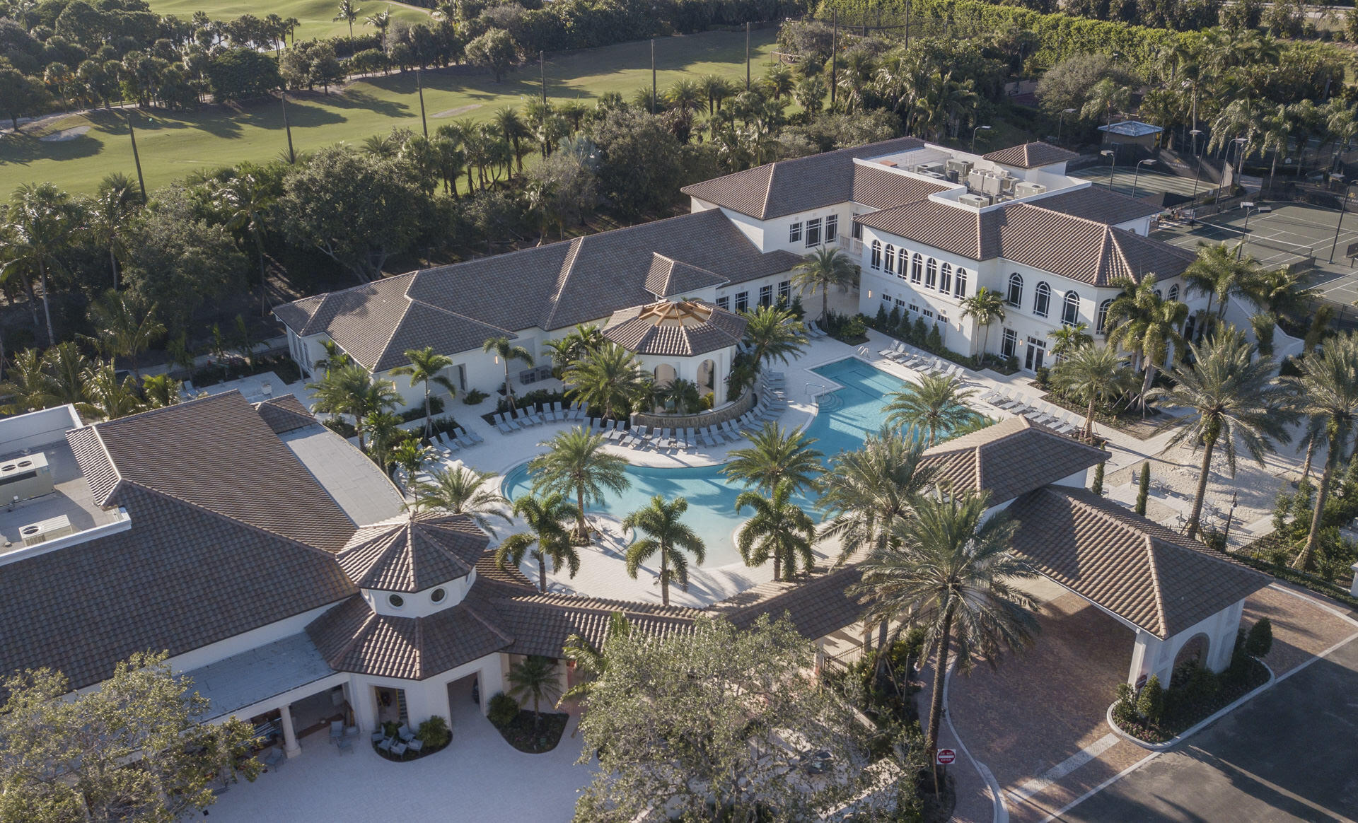 Lifestyle Complex Aerial