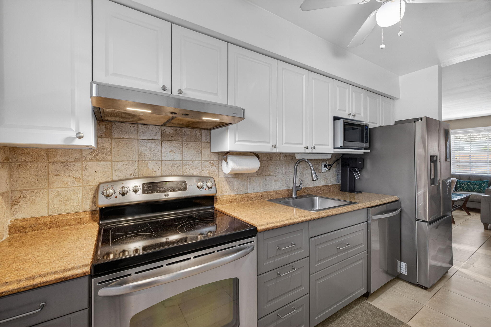 Unit #1 kitchen