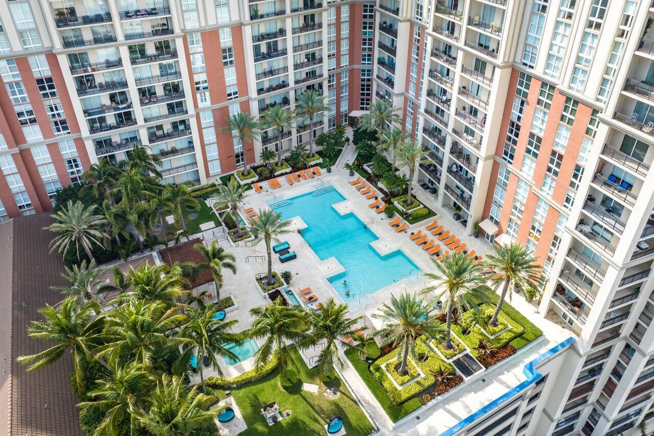 CPST Resort-Style Pool Deck
