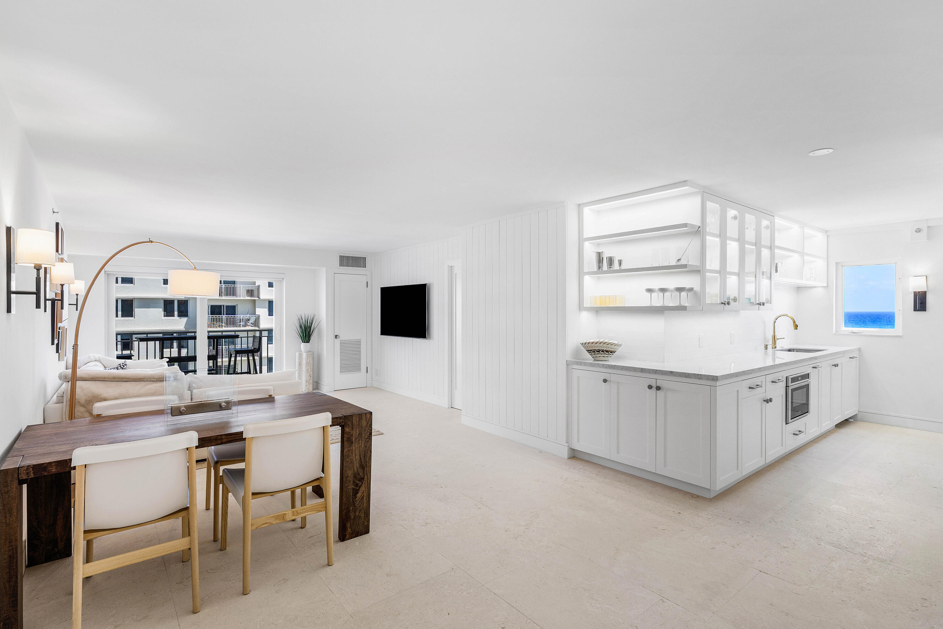 009-3301SouthOceanBoulevard-HighlandBeac