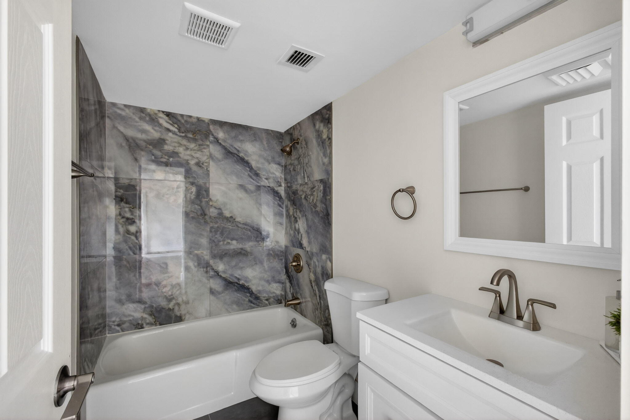 25-web-or-mls-5D1A1178