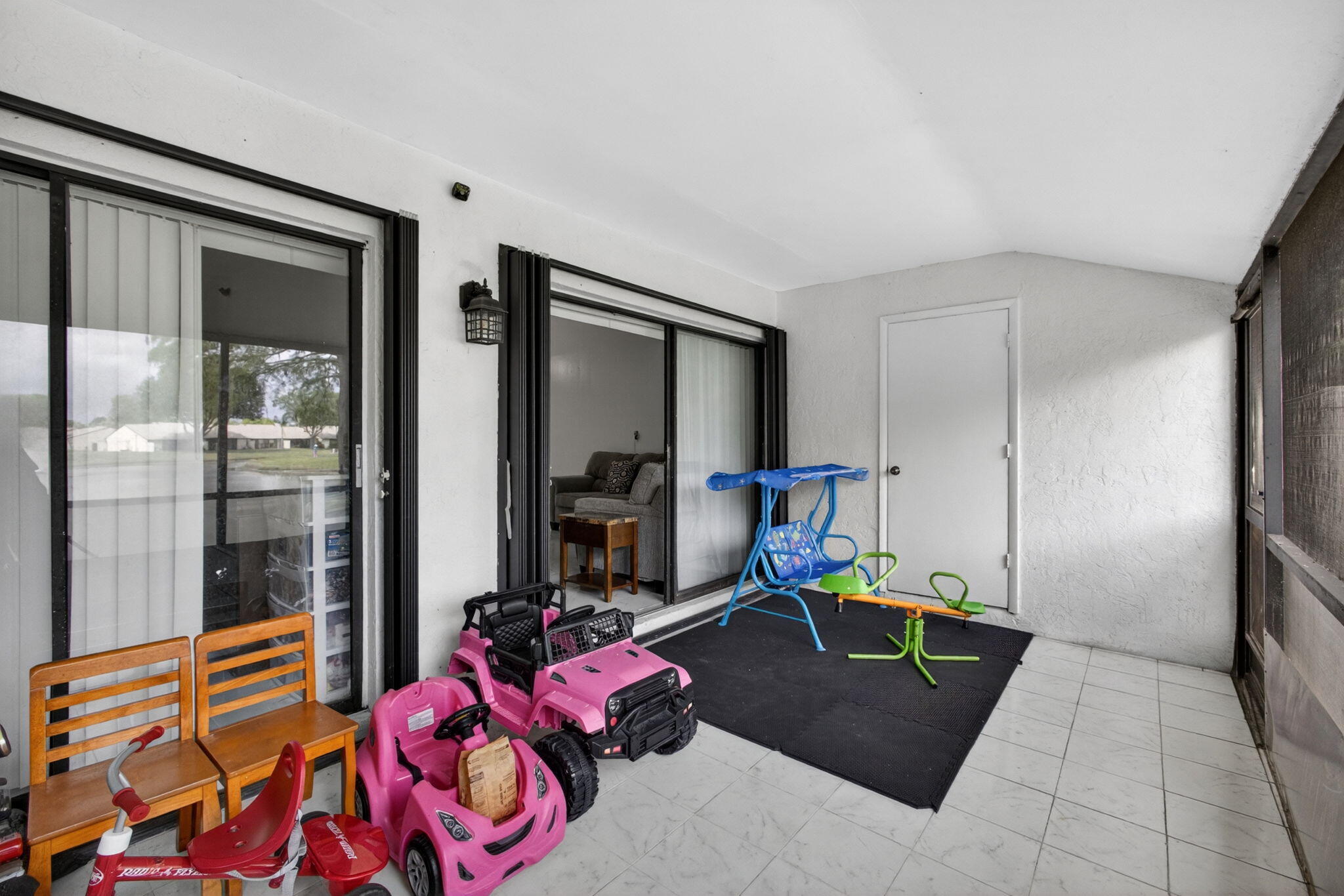 Screened Patio