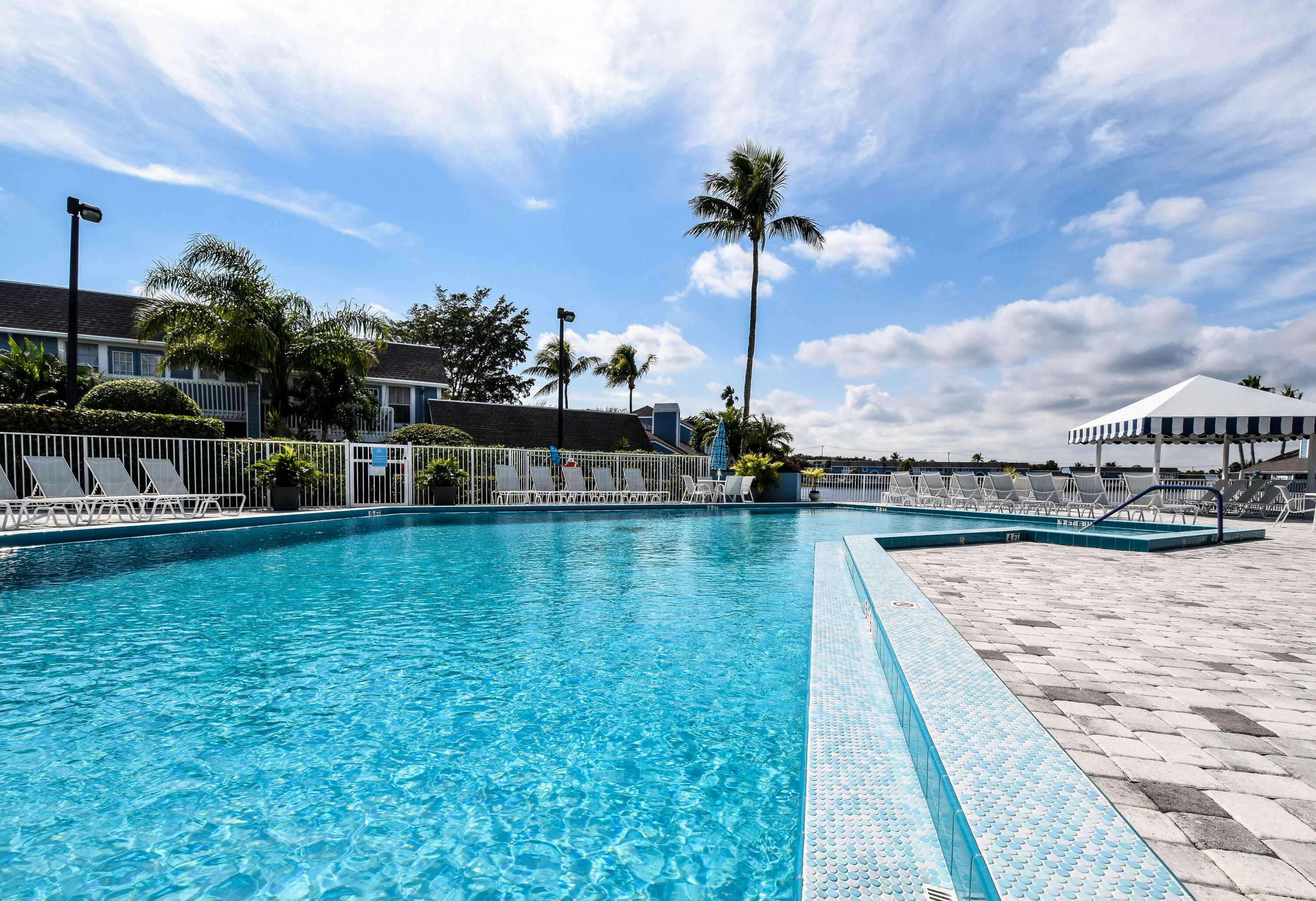Community pool