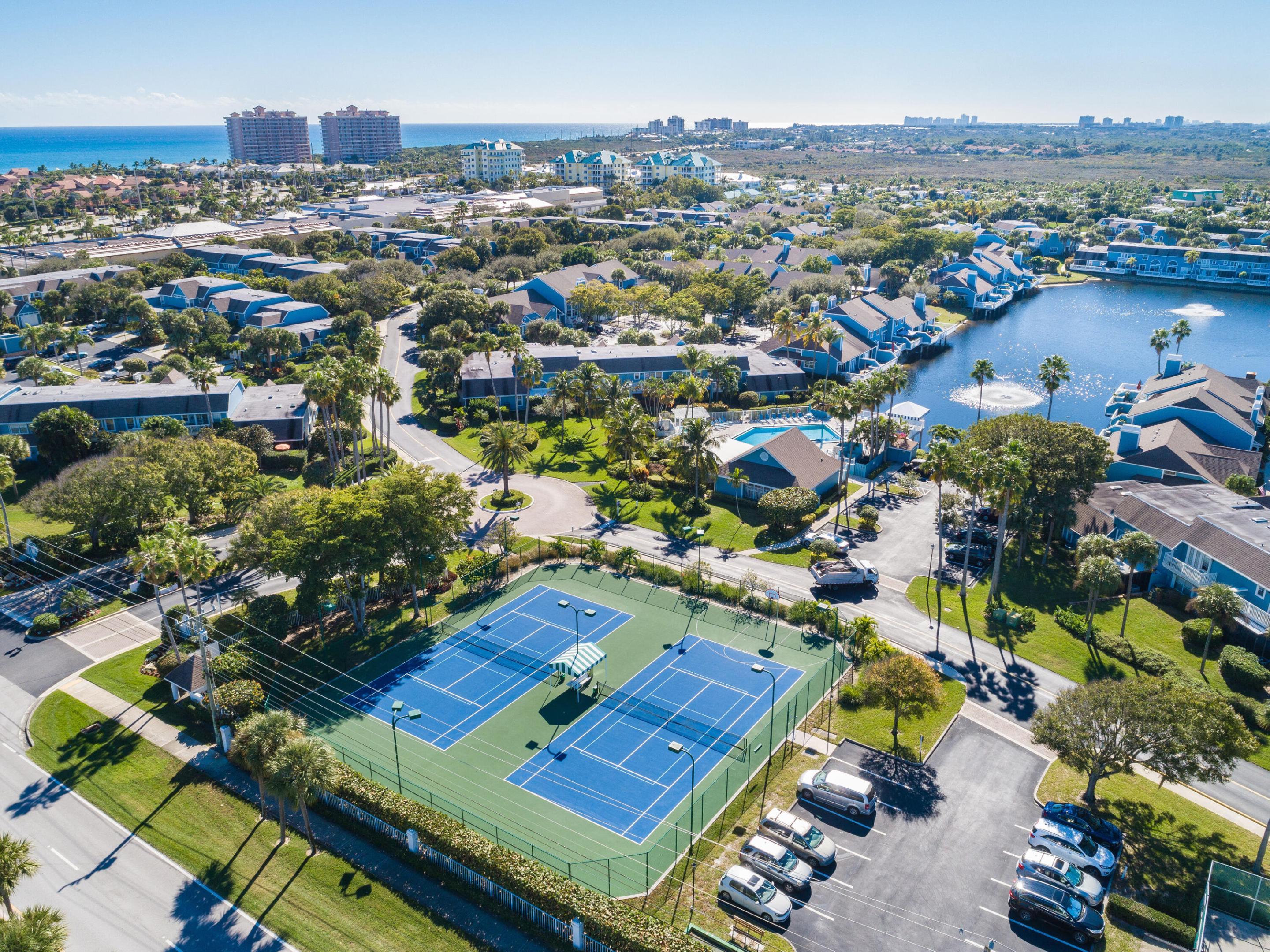 Community tennis courts
