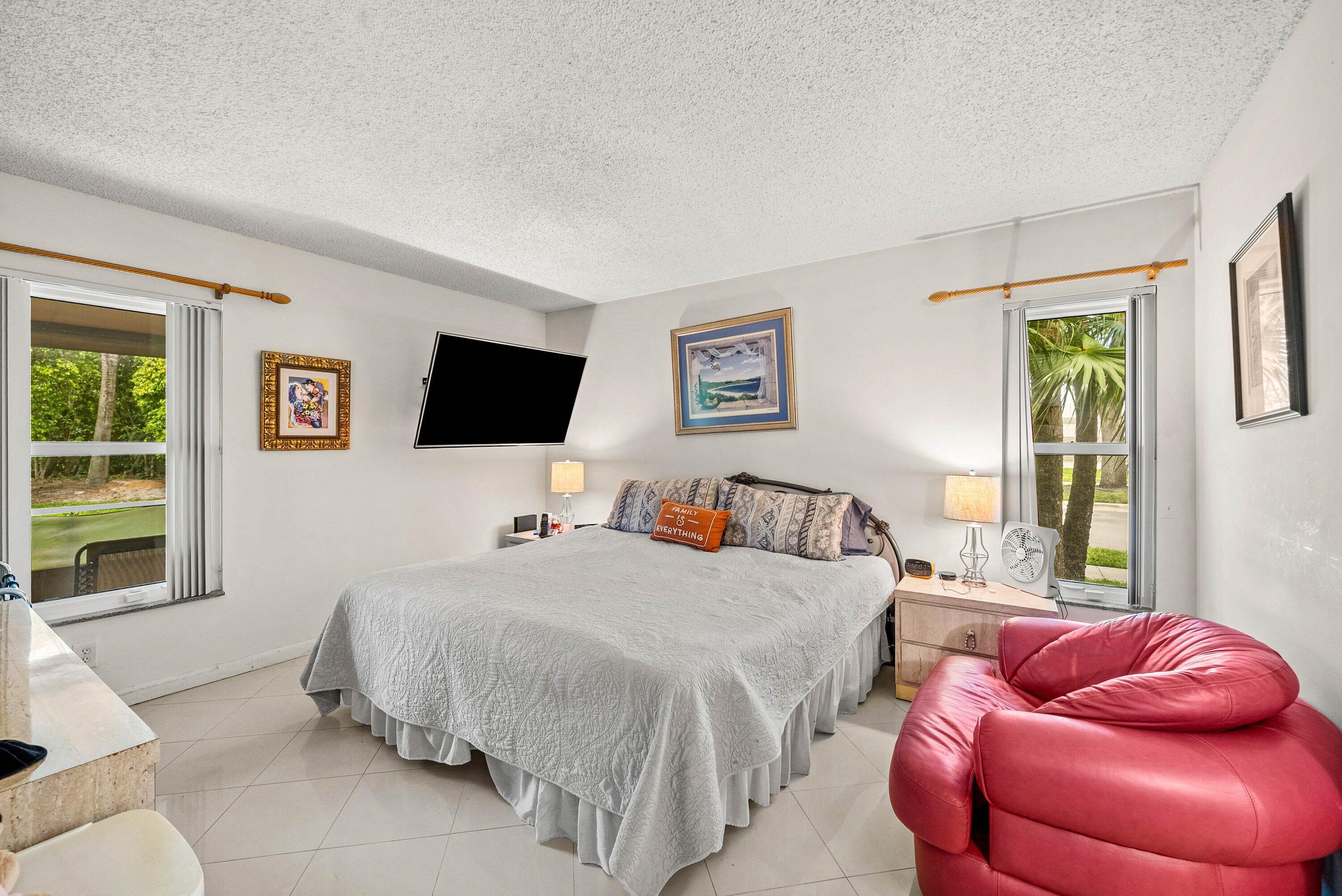 018-18881JolsonAvenue-1-BocaRaton-FL-334